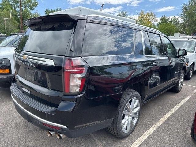 2021 Chevrolet Suburban Vehicle Photo in ENGLEWOOD, CO 80113-6708