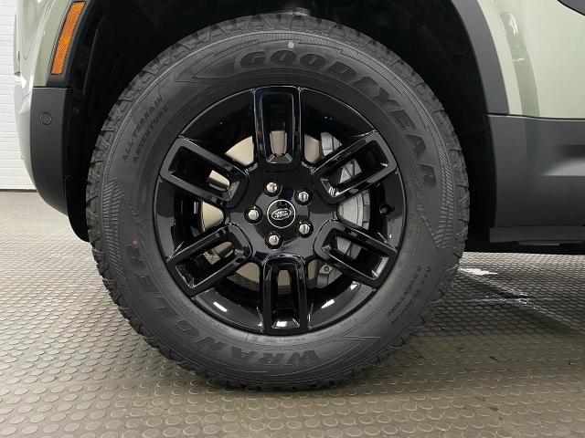 2025 Defender Vehicle Photo in Appleton, WI 54913