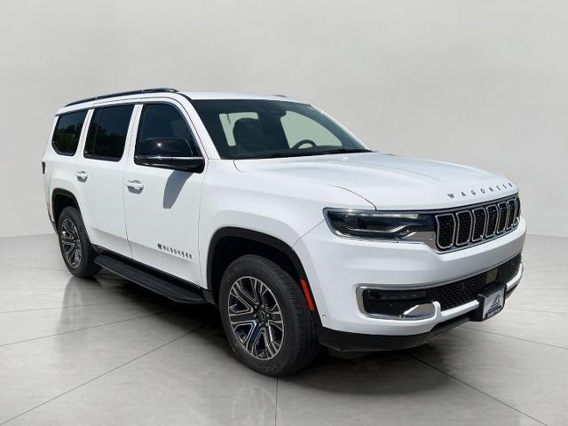 2025 Jeep Wagoneer Vehicle Photo in Neenah, WI 54956