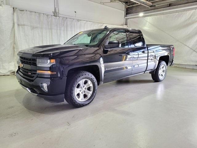 Used 2018 Chevrolet Silverado 1500 LT Z71 with VIN 1GCVKREC6JZ212177 for sale in Pinconning, MI