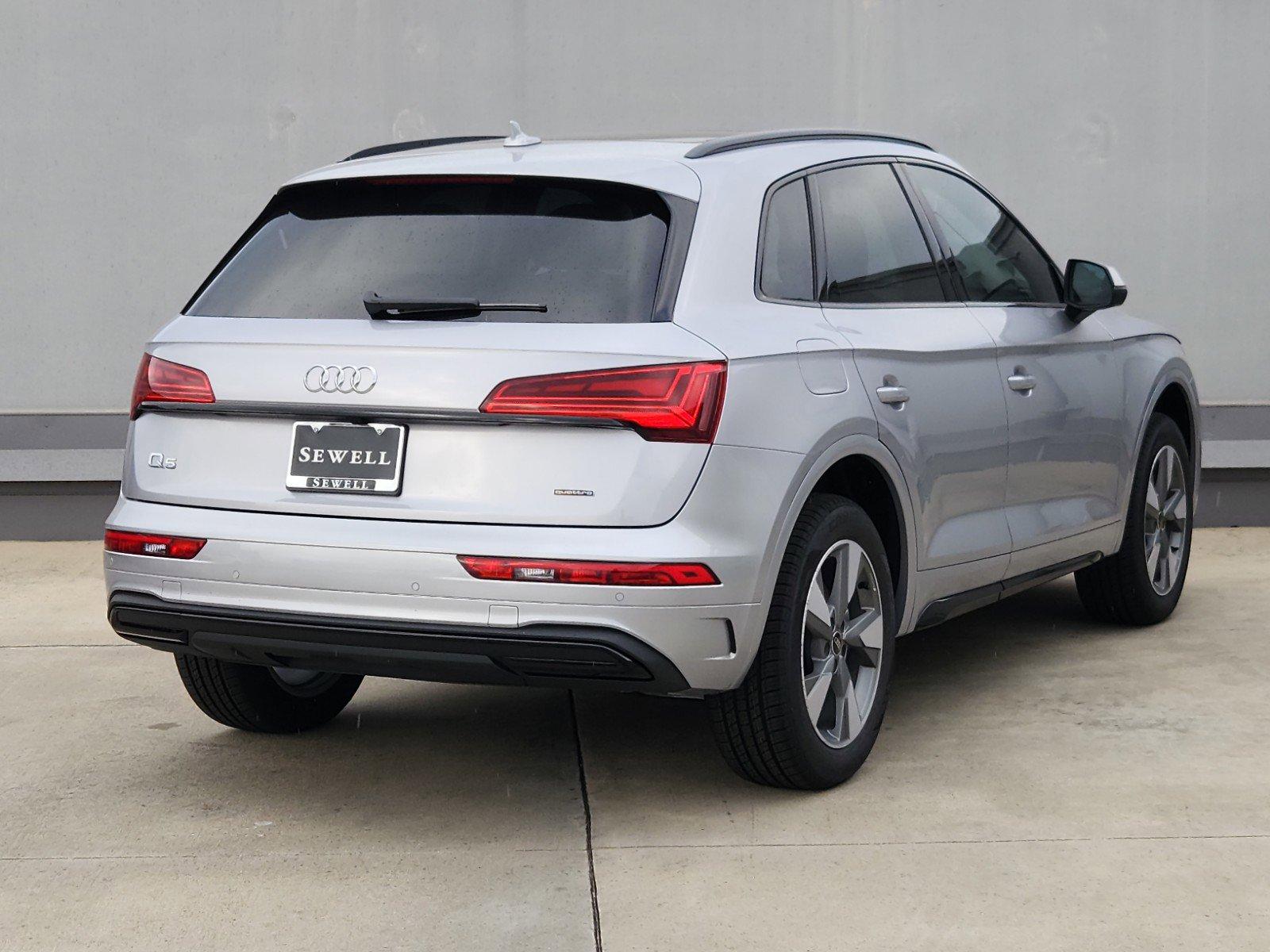 2025 Audi Q5 Vehicle Photo in SUGAR LAND, TX 77478