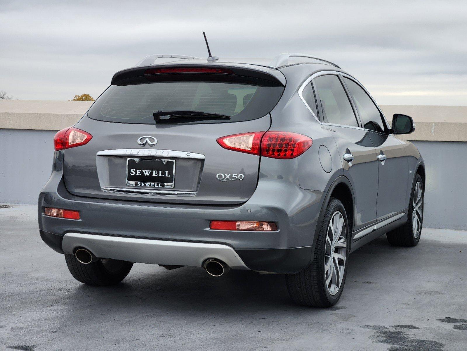 2017 INFINITI QX50 Vehicle Photo in DALLAS, TX 75209