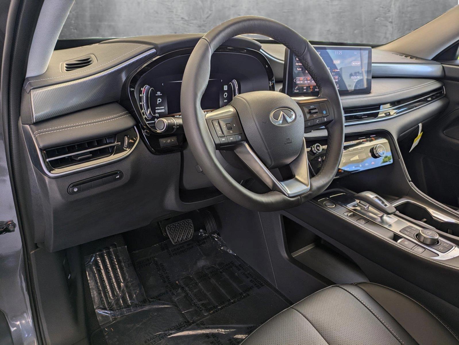 2023 INFINITI QX60 Vehicle Photo in Tustin, CA 92782