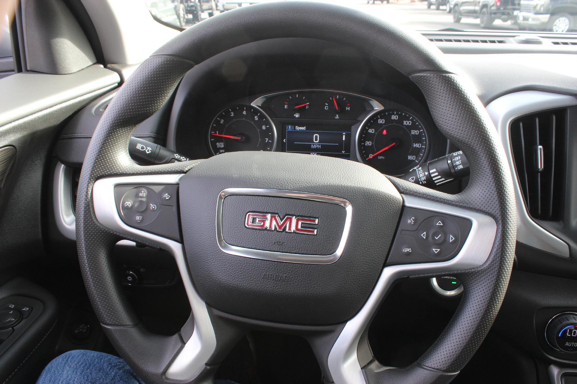 2024 GMC Terrain Vehicle Photo in AURORA, CO 80012-4011