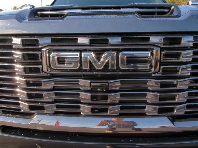 2024 GMC Sierra 2500 HD Vehicle Photo in ALBERTVILLE, AL 35950-0246