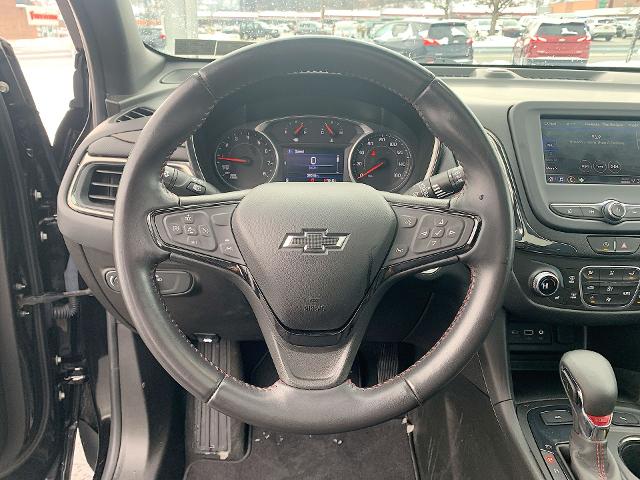 2022 Chevrolet Equinox Vehicle Photo in MOON TOWNSHIP, PA 15108-2571