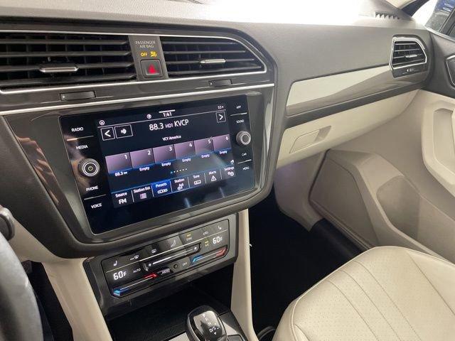 2022 Volkswagen Tiguan Vehicle Photo in PHOENIX, AZ 85014-3381