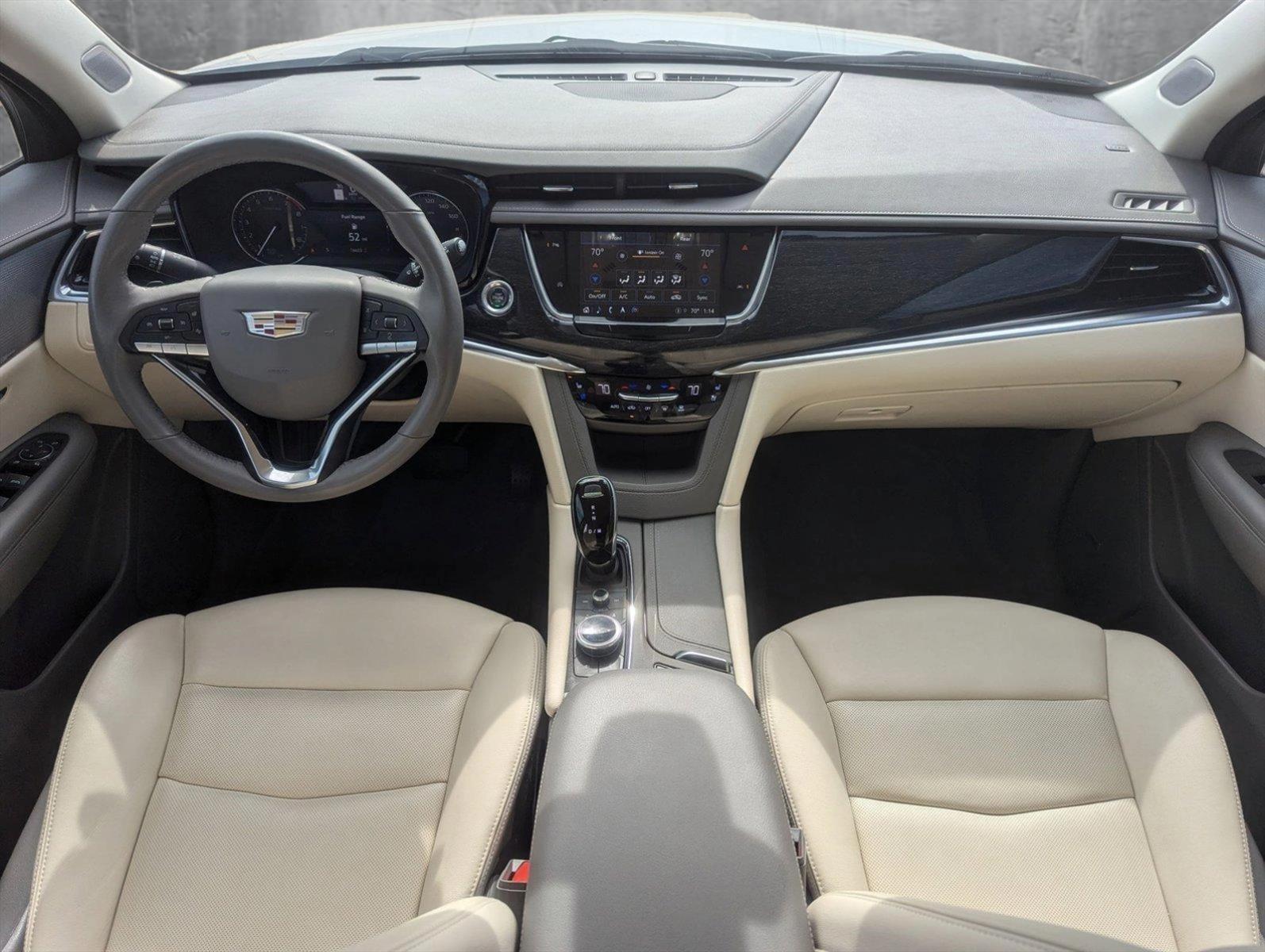 2022 Cadillac XT6 Vehicle Photo in CORPUS CHRISTI, TX 78412-4902