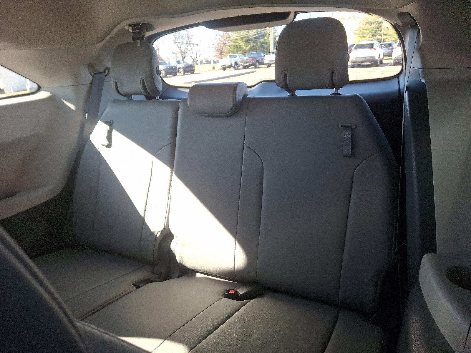 2022 Toyota Sienna Vehicle Photo in Trevose, PA 19053
