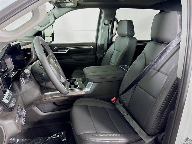 2025 Chevrolet Silverado 2500 HD Vehicle Photo in PUYALLUP, WA 98371-4149