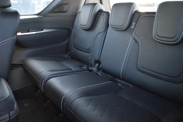 2025 INFINITI QX80 Vehicle Photo in Houston, TX 77090