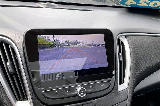 2024 Chevrolet Malibu Vehicle Photo in INDEPENDENCE, MO 64055-1314