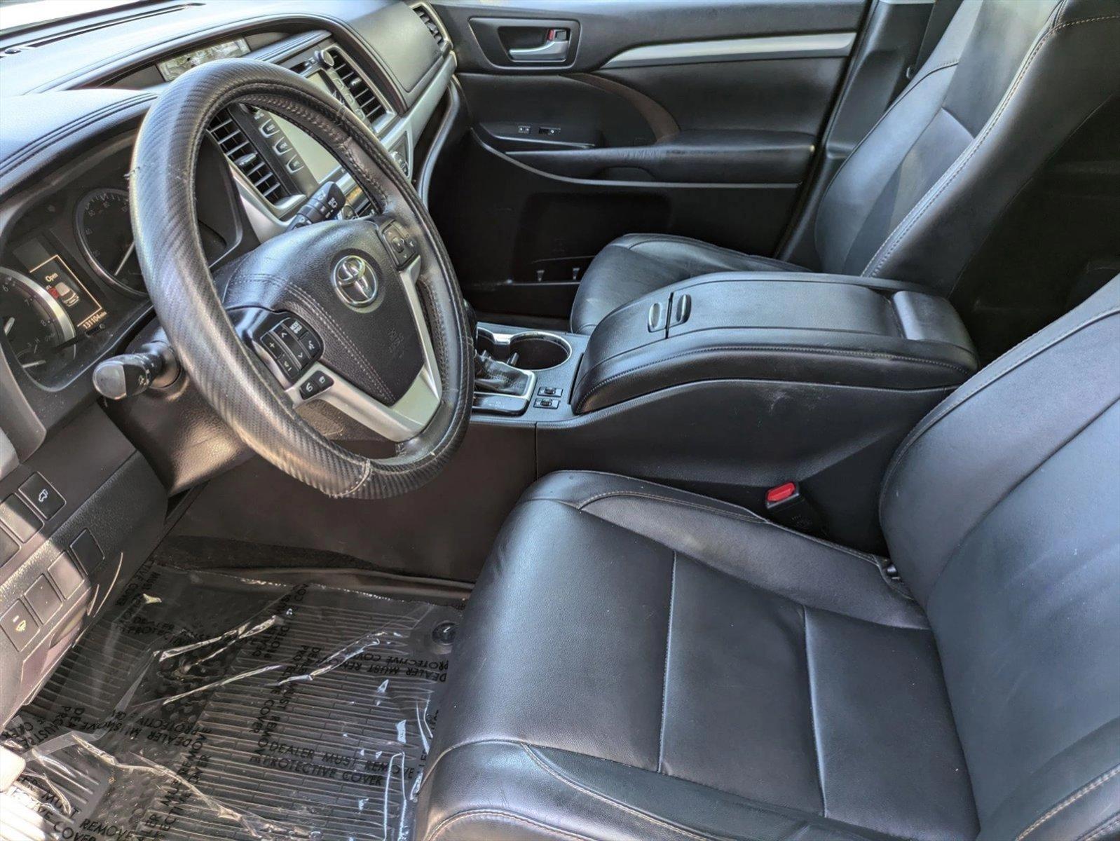 2016 Toyota Highlander Vehicle Photo in Tampa, FL 33614