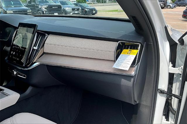 2025 Volvo XC90 Plug-In Hybrid Vehicle Photo in Houston, TX 77007