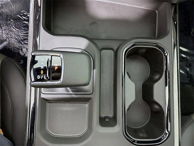2025 Chevrolet Silverado 1500 Vehicle Photo in PUYALLUP, WA 98371-4149