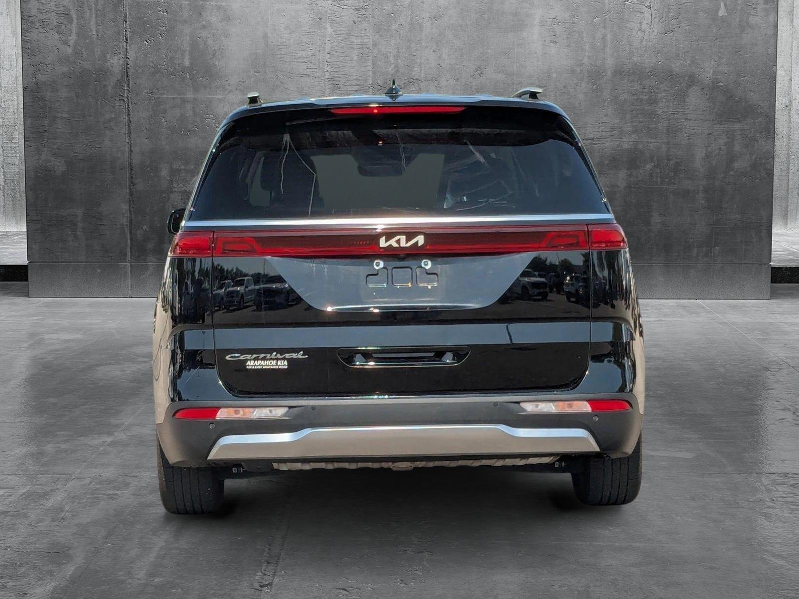 2022 Kia Carnival Vehicle Photo in St. Petersburg, FL 33713