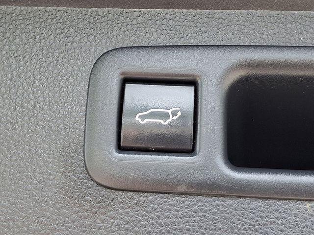 2022 Toyota Highlander Vehicle Photo in WATERTOWN, CT 06795-3318