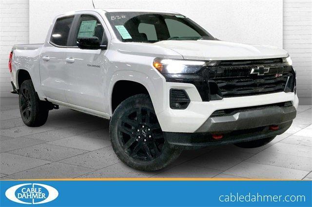 2025 Chevrolet Colorado Vehicle Photo in KANSAS CITY, MO 64114-4502