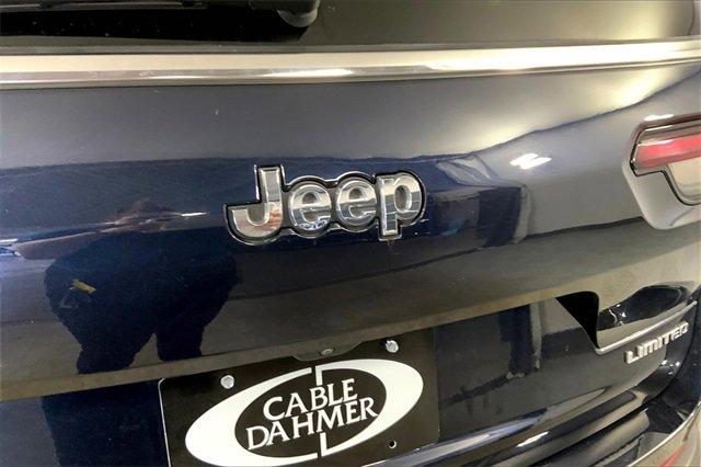 2023 Jeep Grand Cherokee L Vehicle Photo in KANSAS CITY, MO 64114-4545
