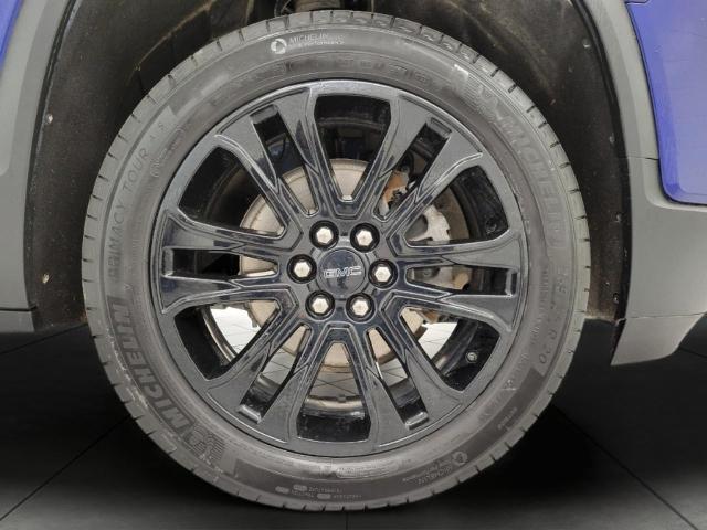 2023 GMC Acadia Vehicle Photo in OSHKOSH, WI 54904-7811