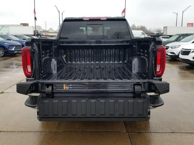 2023 GMC Sierra 1500 Vehicle Photo in ELYRIA, OH 44035-6349