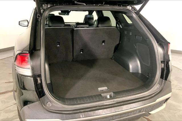 2023 Kia Sportage Vehicle Photo in Lees Summit, MO 64086