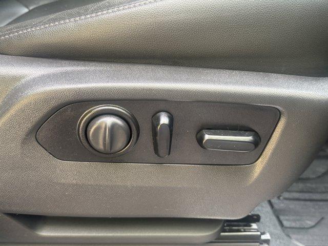 2020 GMC Sierra 1500 Vehicle Photo in LEOMINSTER, MA 01453-2952