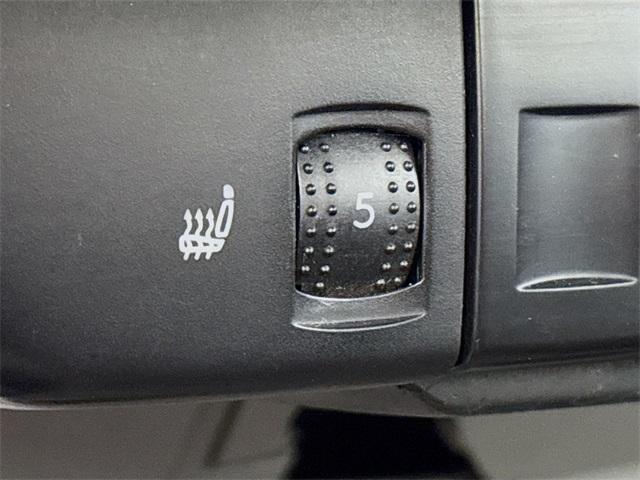 2002 Volkswagen New Beetle Vehicle Photo in Puyallup, WA 98371