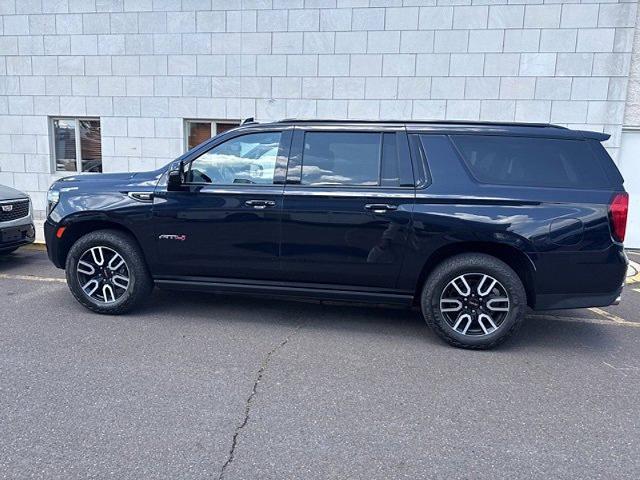 2022 GMC Yukon XL Vehicle Photo in TREVOSE, PA 19053-4984