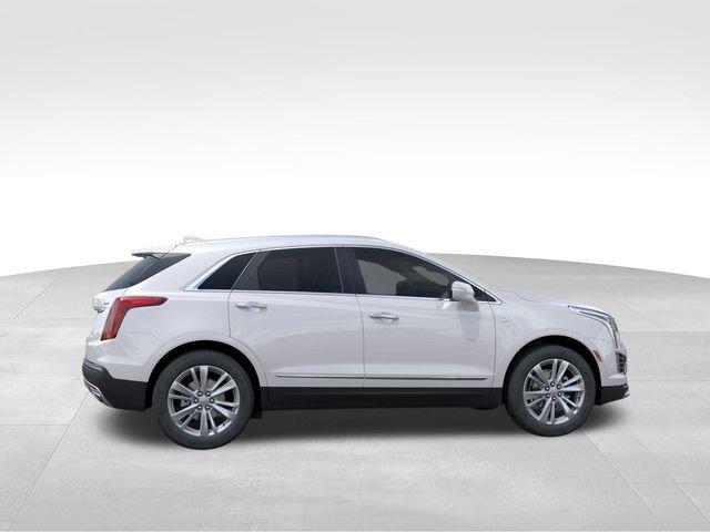 2025 Cadillac XT5 Vehicle Photo in MEDINA, OH 44256-9631