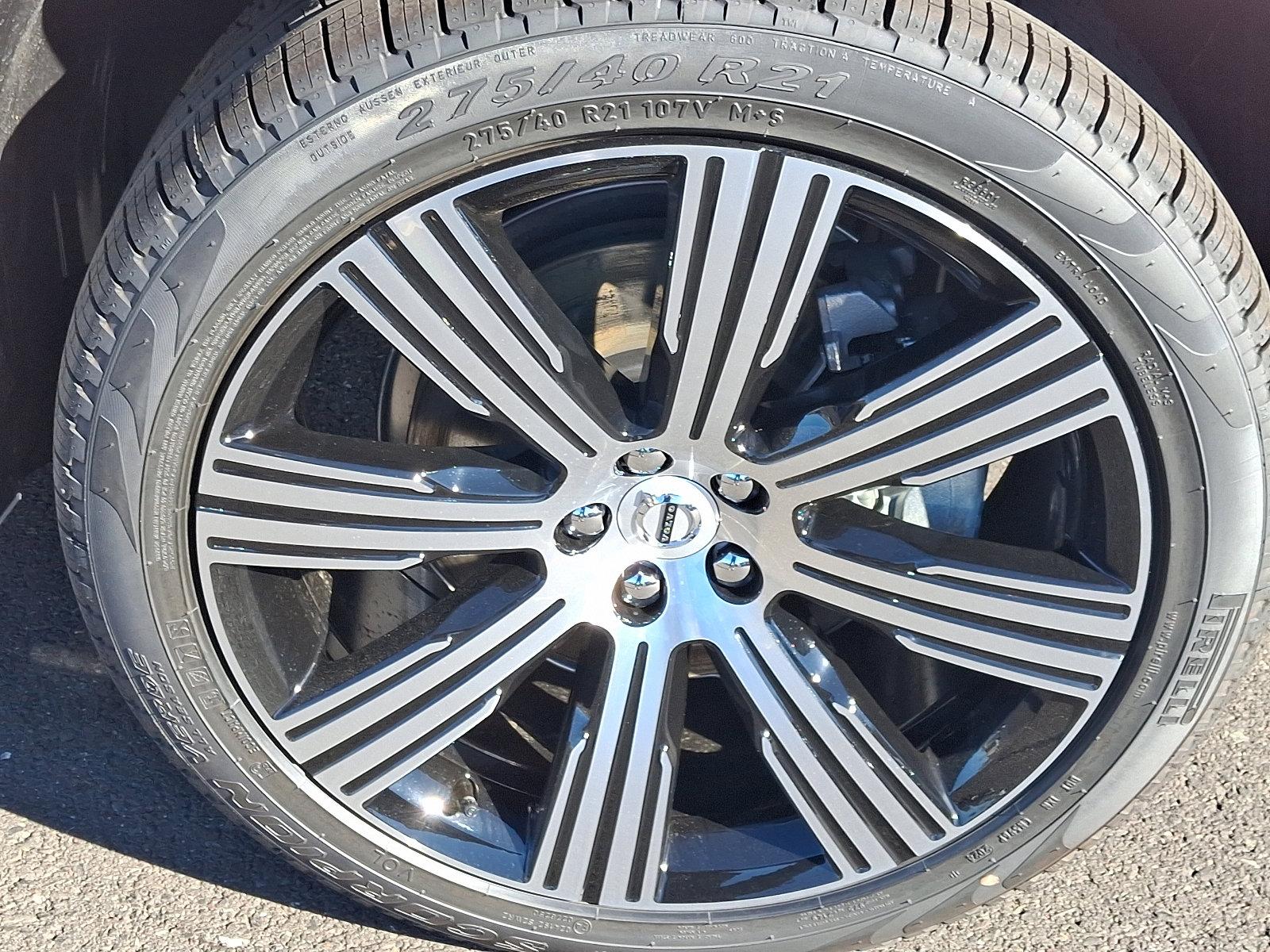 2025 Volvo XC90 Vehicle Photo in Trevose, PA 19053