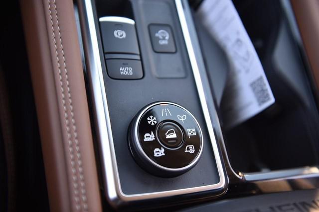 2025 Nissan Pathfinder Vehicle Photo in Ballwin, MO 63011