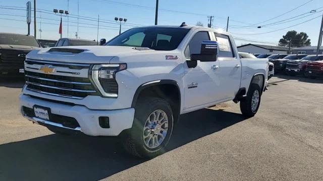 2025 Chevrolet Silverado 2500 HD Vehicle Photo in MIDLAND, TX 79703-7718