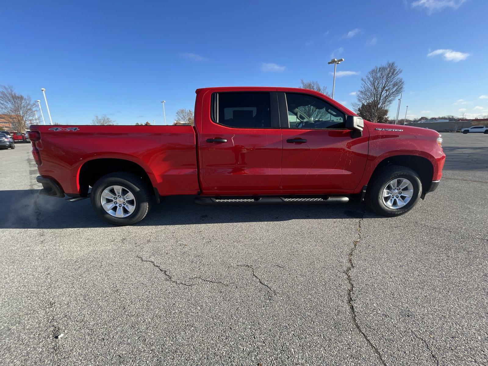 2025 Chevrolet Silverado 1500 Vehicle Photo in BENTONVILLE, AR 72712-4322