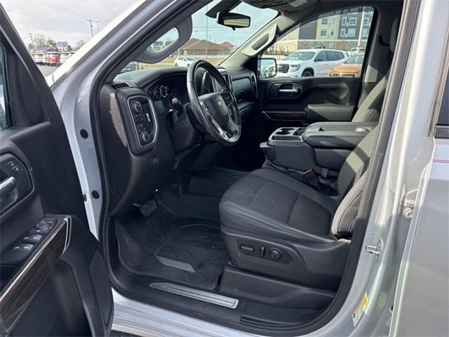 2019 Chevrolet Silverado 1500 Vehicle Photo in LEWES, DE 19958-4935