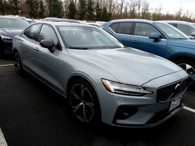 2024 Volvo S60 Vehicle Photo in Houston, TX 77007