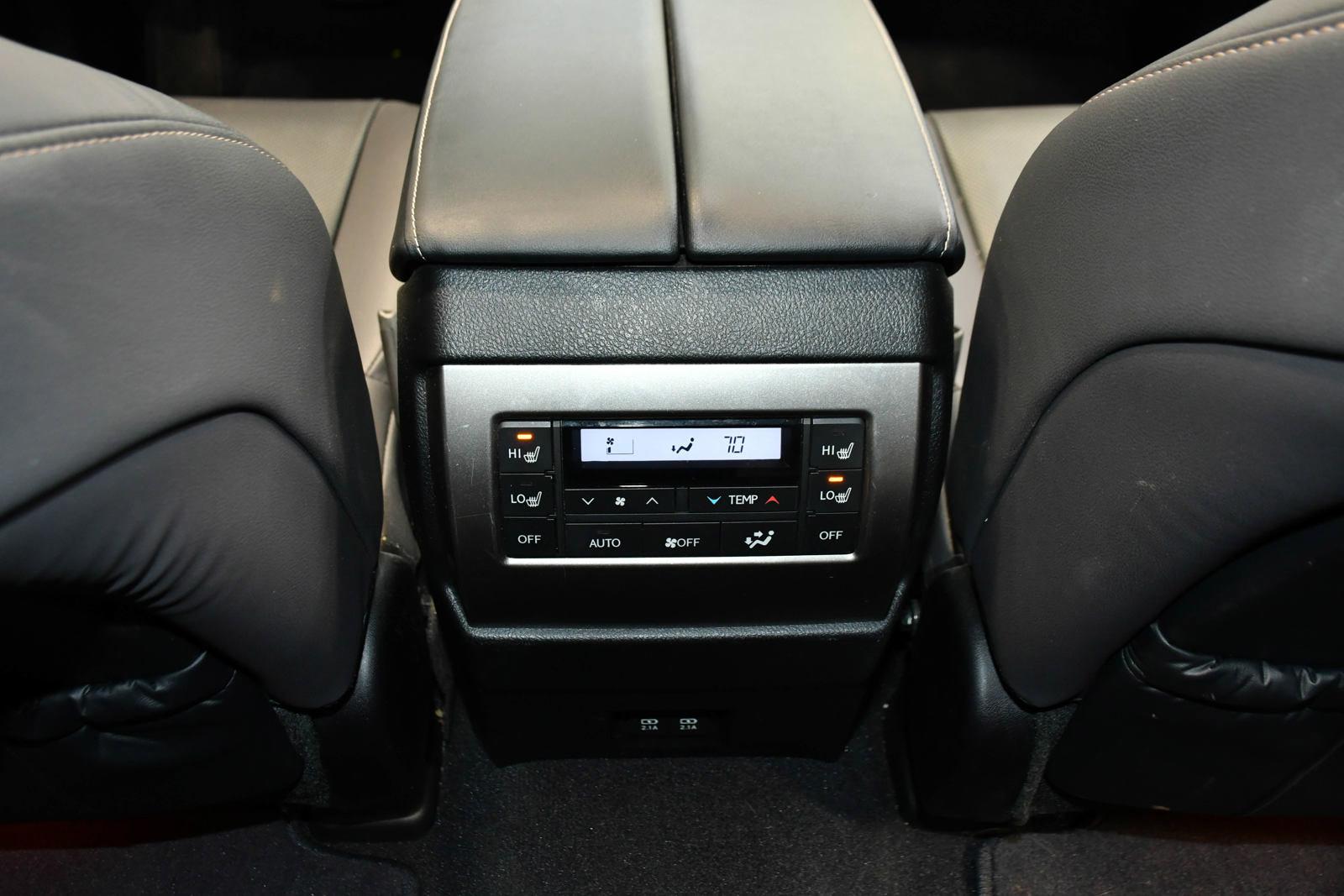 2023 Lexus GX 460 Vehicle Photo in DALLAS, TX 75235