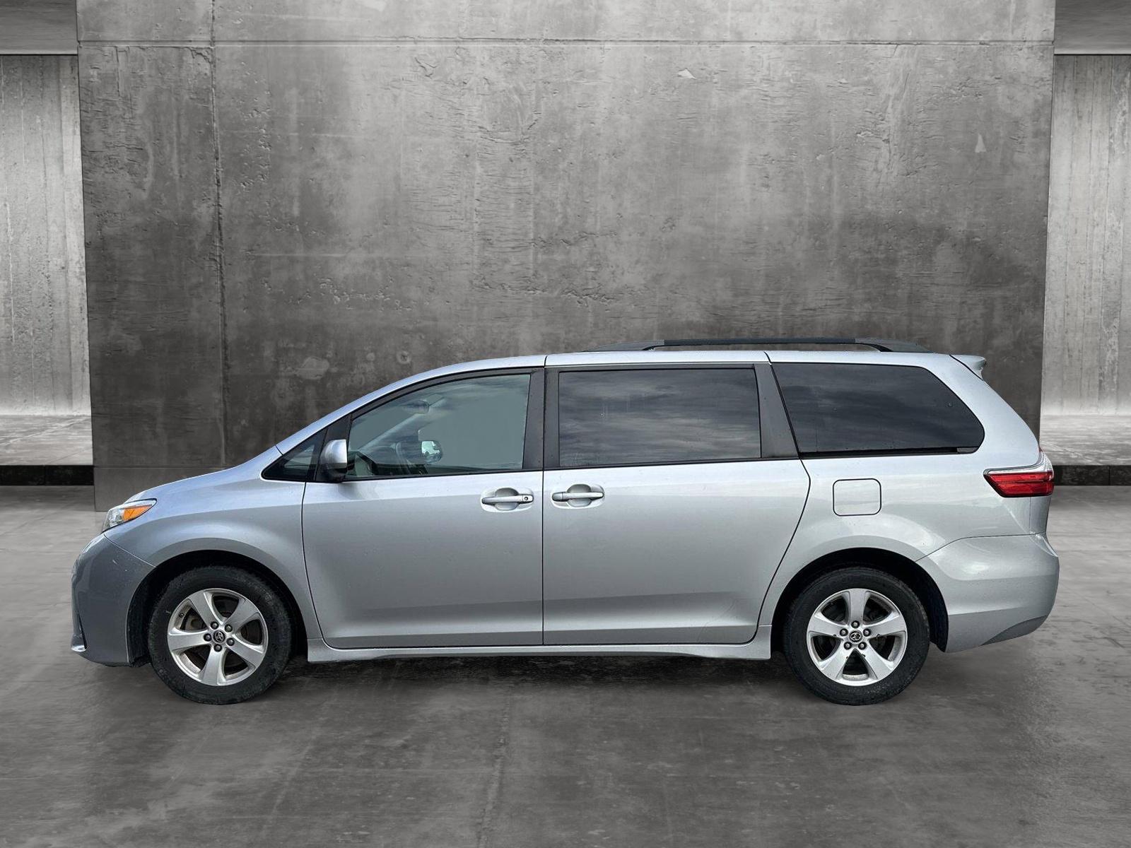 2020 Toyota Sienna Vehicle Photo in Hollywood, FL 33021