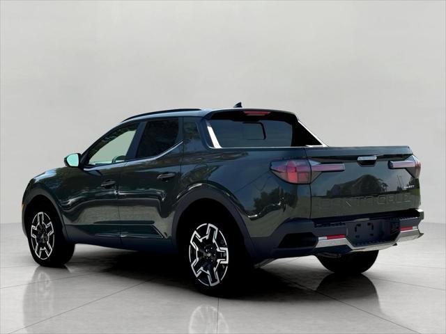 2025 Hyundai SANTA CRUZ Vehicle Photo in Green Bay, WI 54304