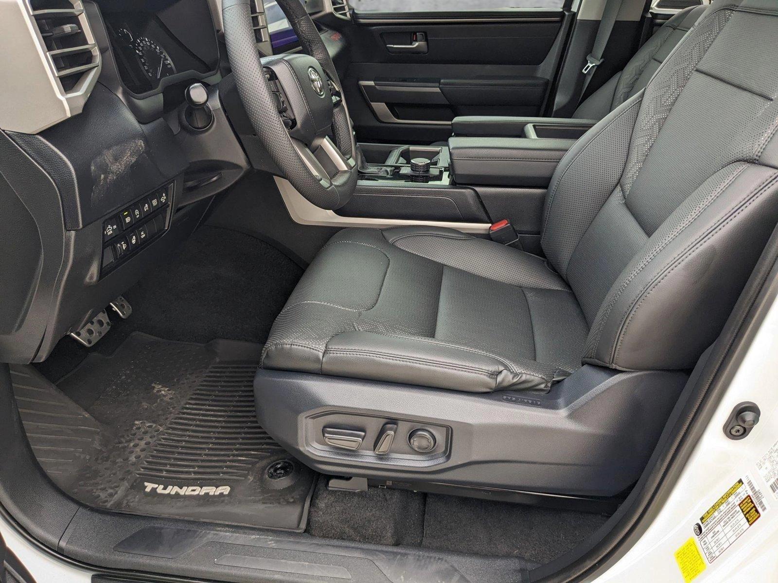 2022 Toyota Tundra 2WD Vehicle Photo in Davie, FL 33331