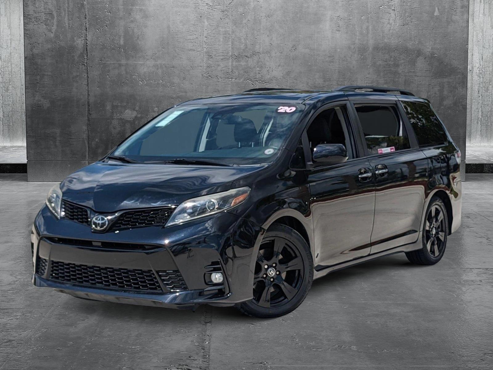 2020 Toyota Sienna Vehicle Photo in Davie, FL 33331