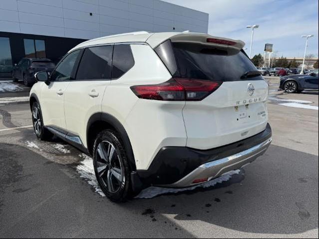 2021 Nissan Rogue Vehicle Photo in Green Bay, WI 54304