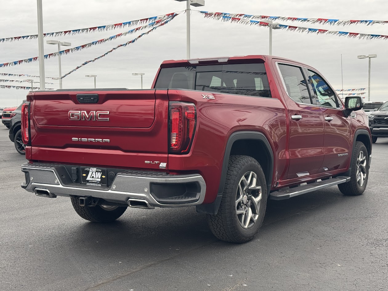 2022 GMC Sierra 1500 Vehicle Photo in BOONVILLE, IN 47601-9633