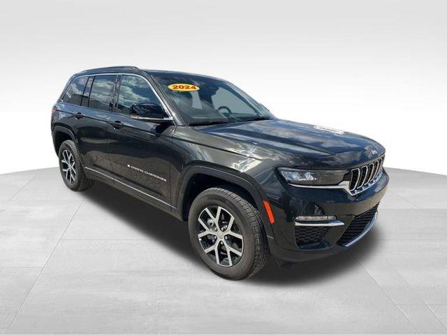 2024 Jeep Grand Cherokee Vehicle Photo in MEDINA, OH 44256-9631