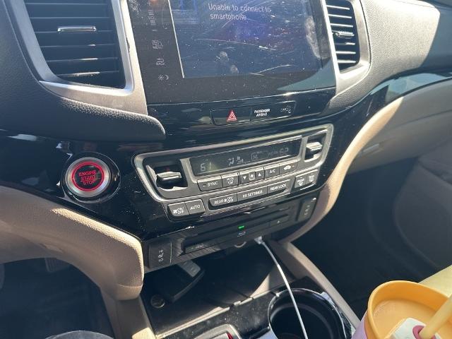 2018 Honda Pilot Vehicle Photo in San Antonio, TX 78230