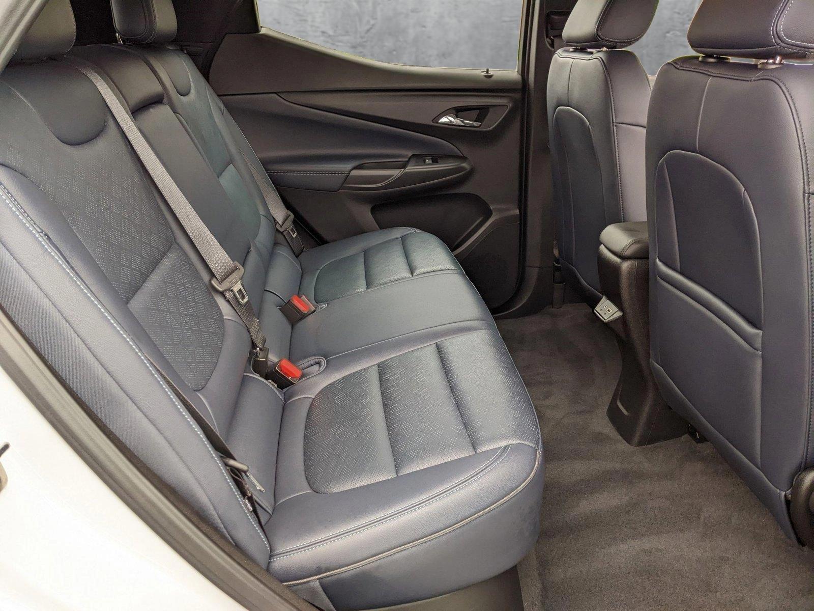 2022 Chevrolet Bolt EUV Vehicle Photo in TIMONIUM, MD 21093-2300