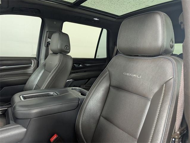 2021 GMC Yukon Vehicle Photo in ENGLEWOOD, CO 80113-6708