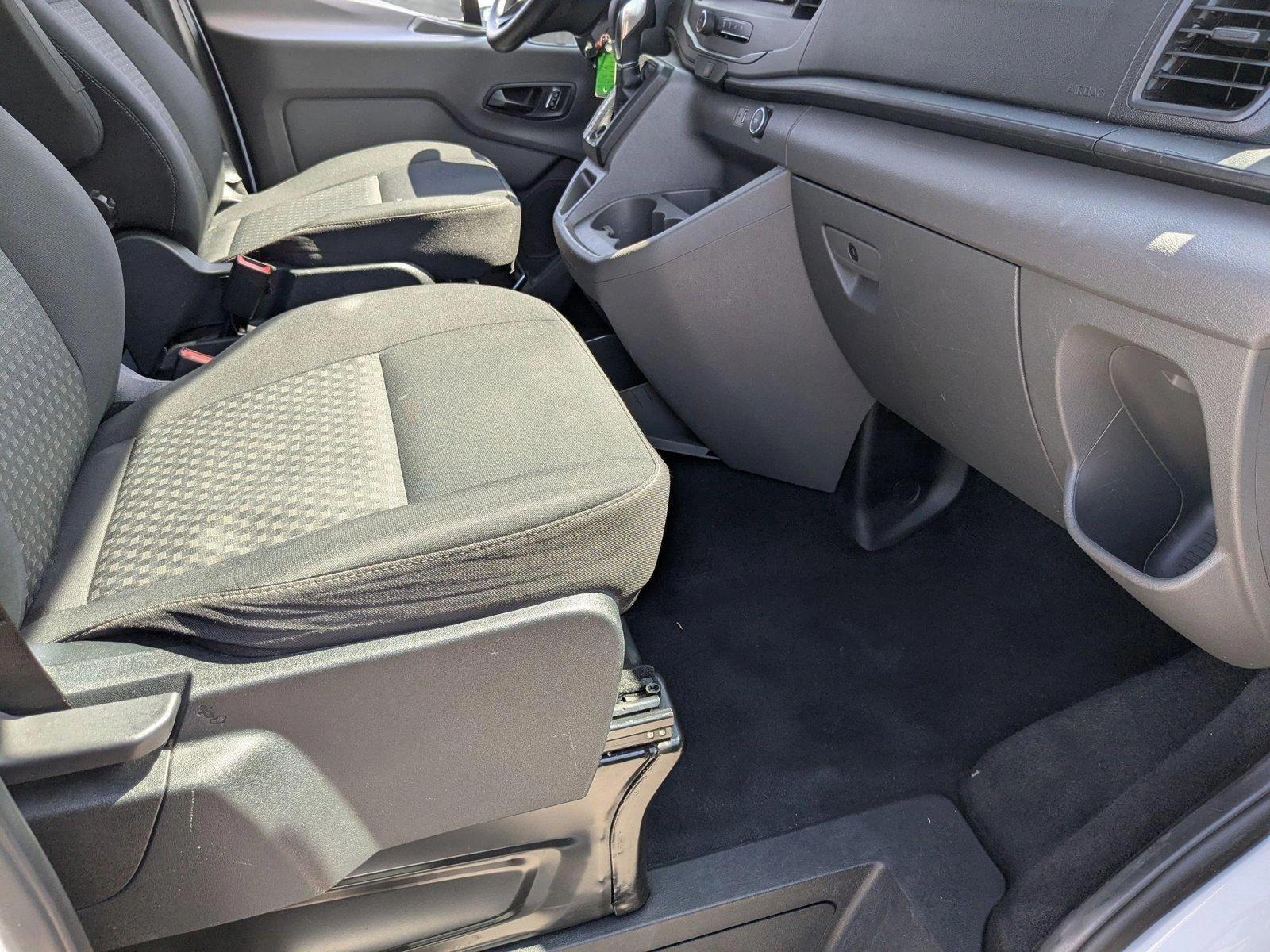 2022 Ford Transit Passenger Wagon Vehicle Photo in Miami, FL 33015