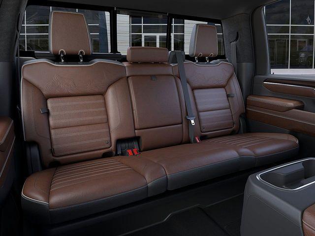 2025 GMC Sierra 2500 HD Vehicle Photo in WATERTOWN, CT 06795-3318