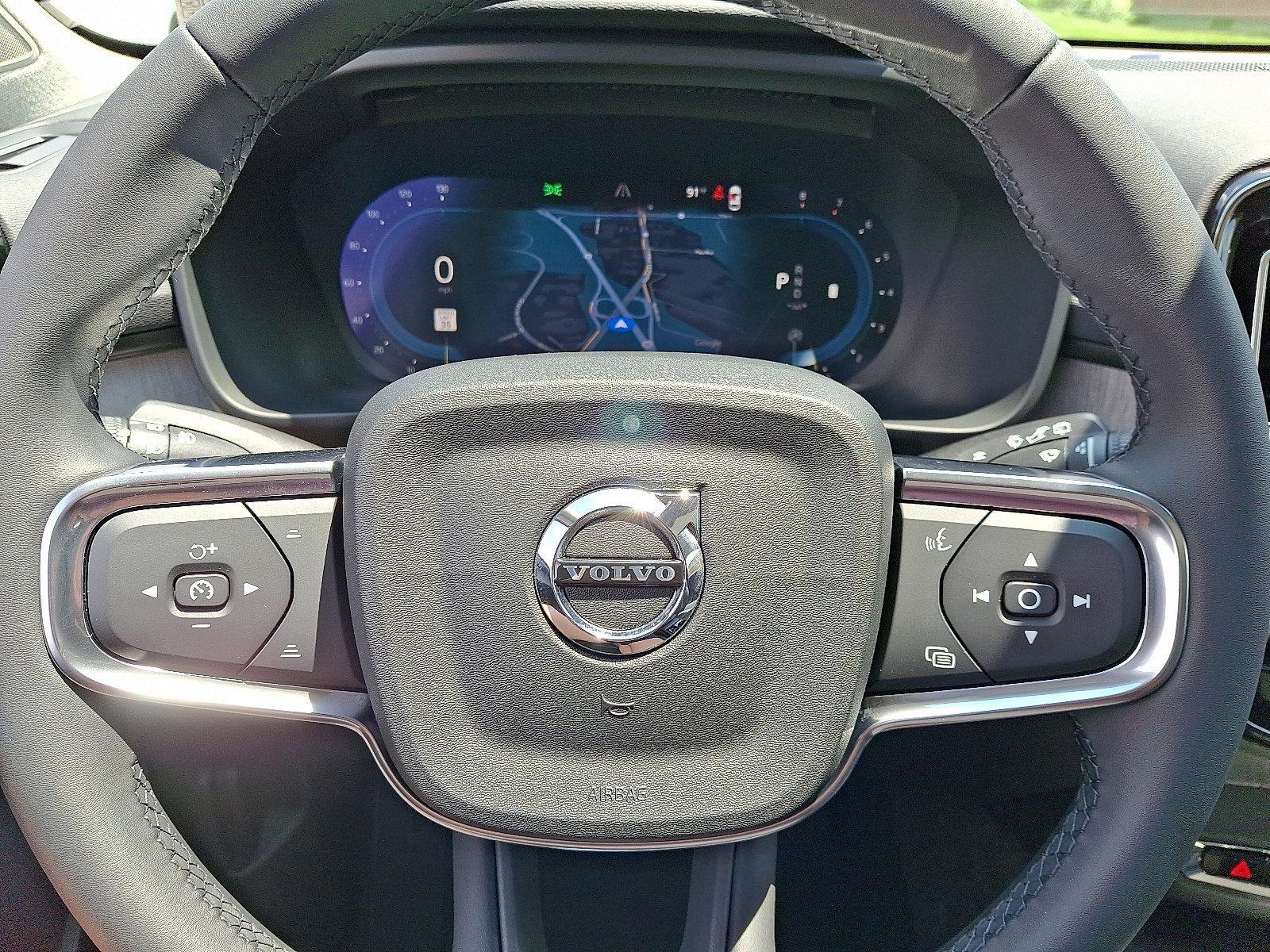 2025 Volvo XC40 Vehicle Photo in Lancaster, PA 17601